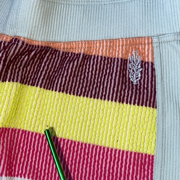 (A8) NEW Free People Movement Melody Kick Flares, Size Small, NWOT - Picture 10 of 11